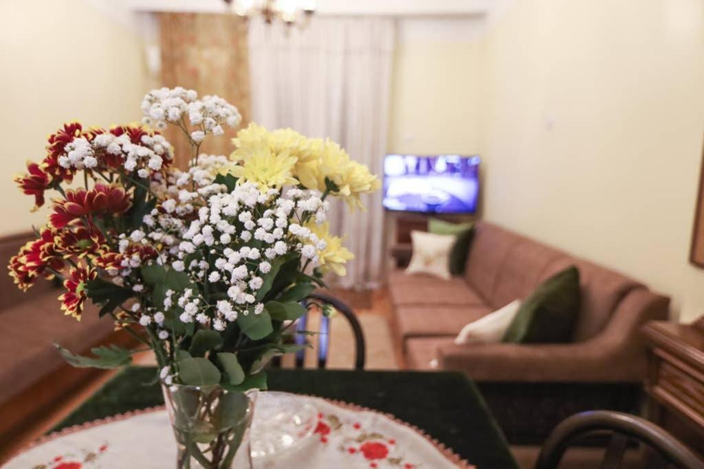 Quiet, Fully Refurbished In Appartamento Salonicco
